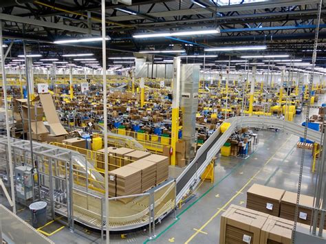 DTM8 Amazon Fulfillment Center .